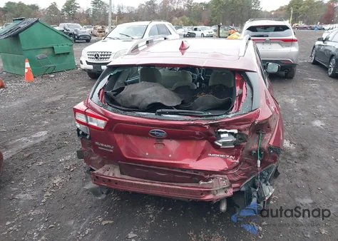 2018 Subaru Impreza Premium из США, поврежденный, VIN 4S3GTAB69J3731412